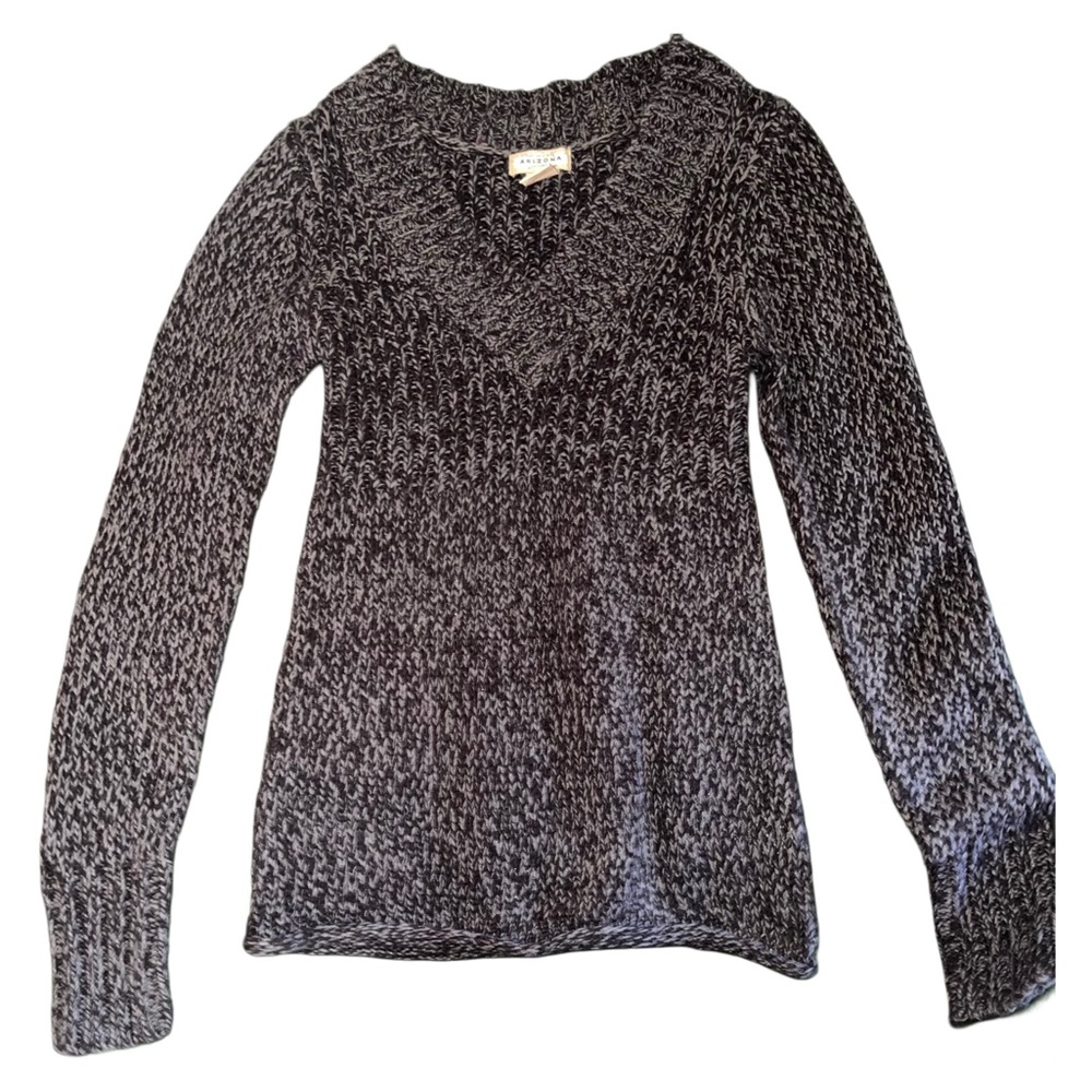 Arizona Jean Company Black and Gray V-Neck Sweater